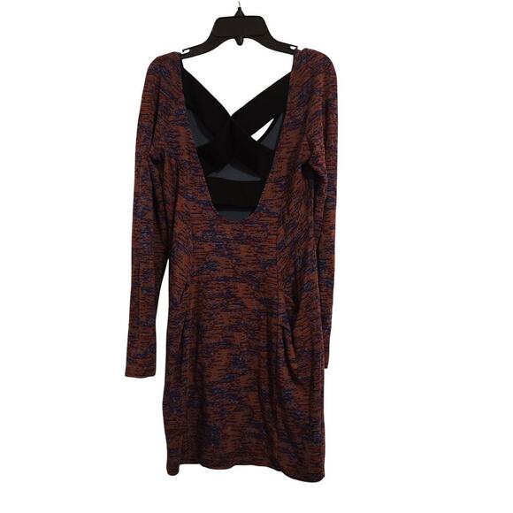 BCBGeneration Crisscross Back Rouge Print Dress Women’s Size M Burgundy - Picture 2 of 7